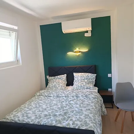 Ng-global アパート *