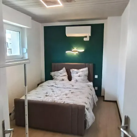 Ng-global Apartment