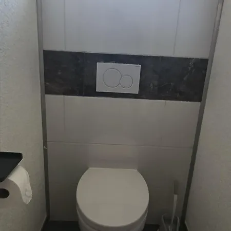 アパート Ng-global *