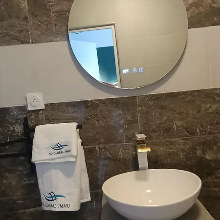 Ng-global Apartment