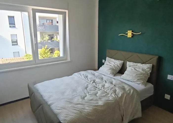 Ng-global Apartman *